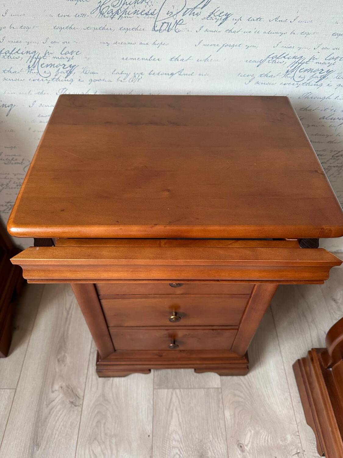 Tables de nuit