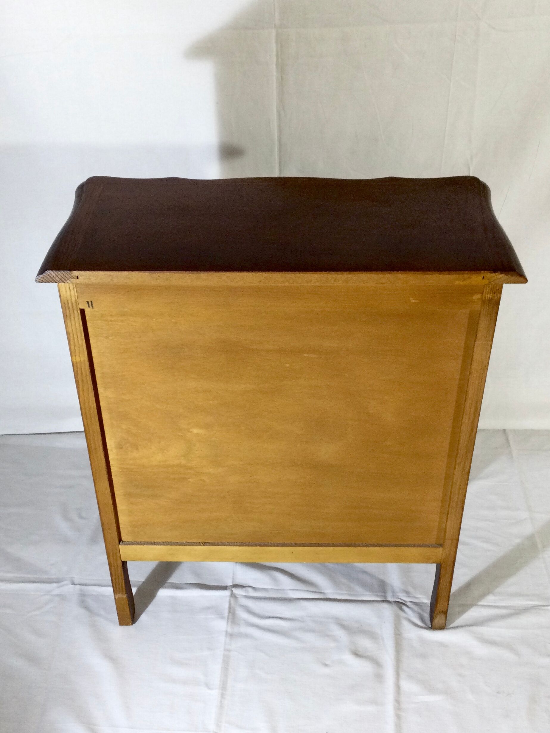 Small louis XV style chest of drawers