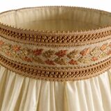 Empire style table lamp with lion heads – gilded bronze and pleated shade