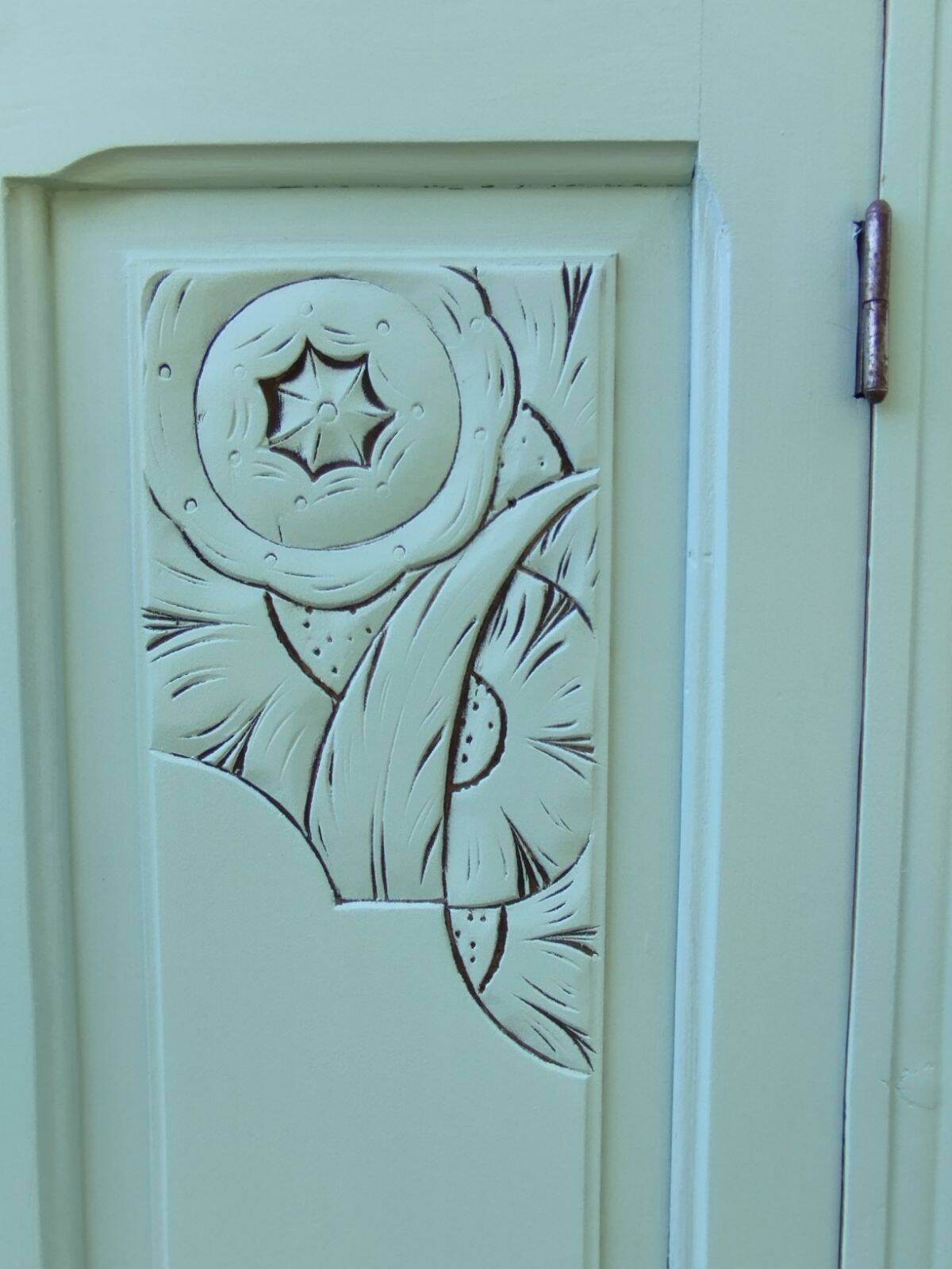 Parisian wardrobe from the 1930s