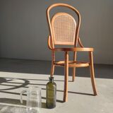 Chaise cannée en bois naturel
