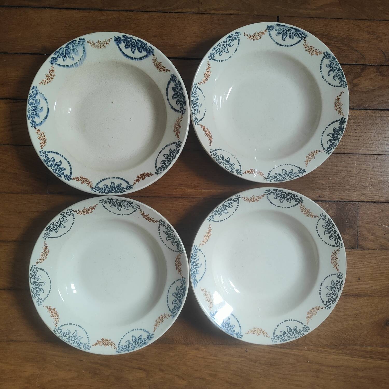 Longwy iron earthenware plates