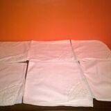 6 serviettes en coton, avec un coin brodé en crochet
