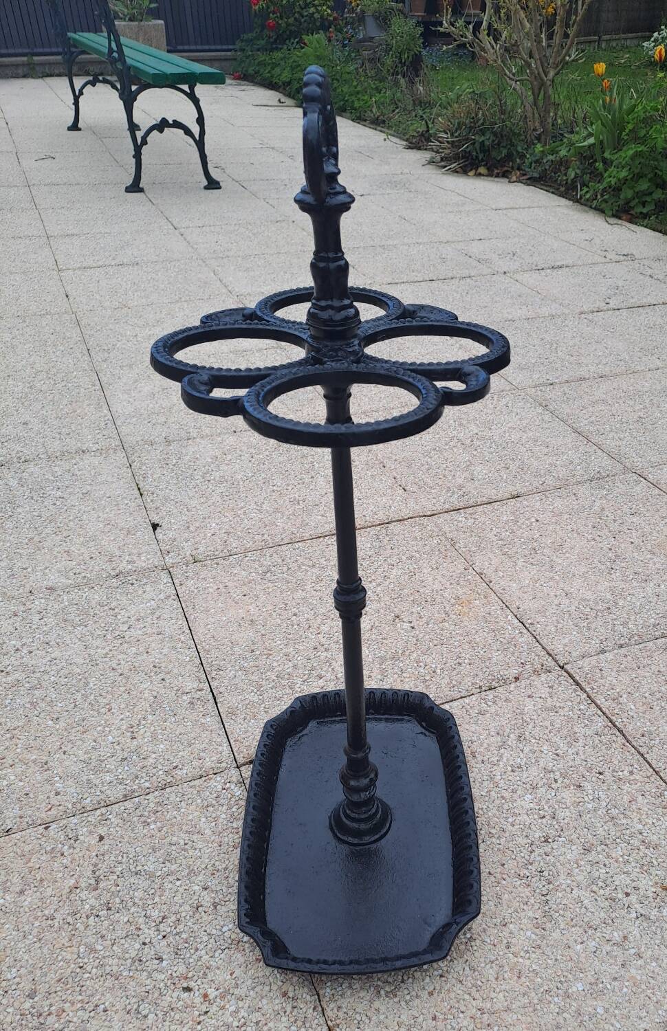 Painted cast iron umbrella stand