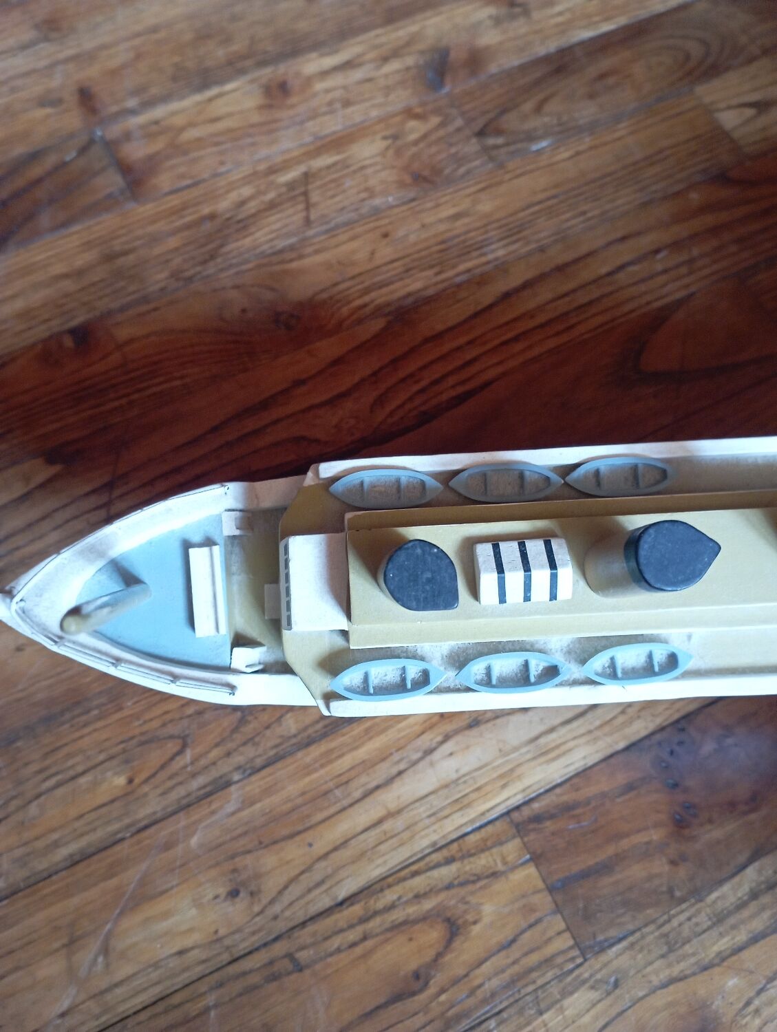 Model of the vintage Titanic ship