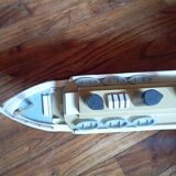 Model of the vintage Titanic ship