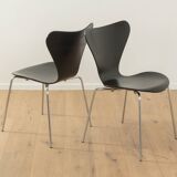 Dining Chairs 3107 by Arne Jacobsen