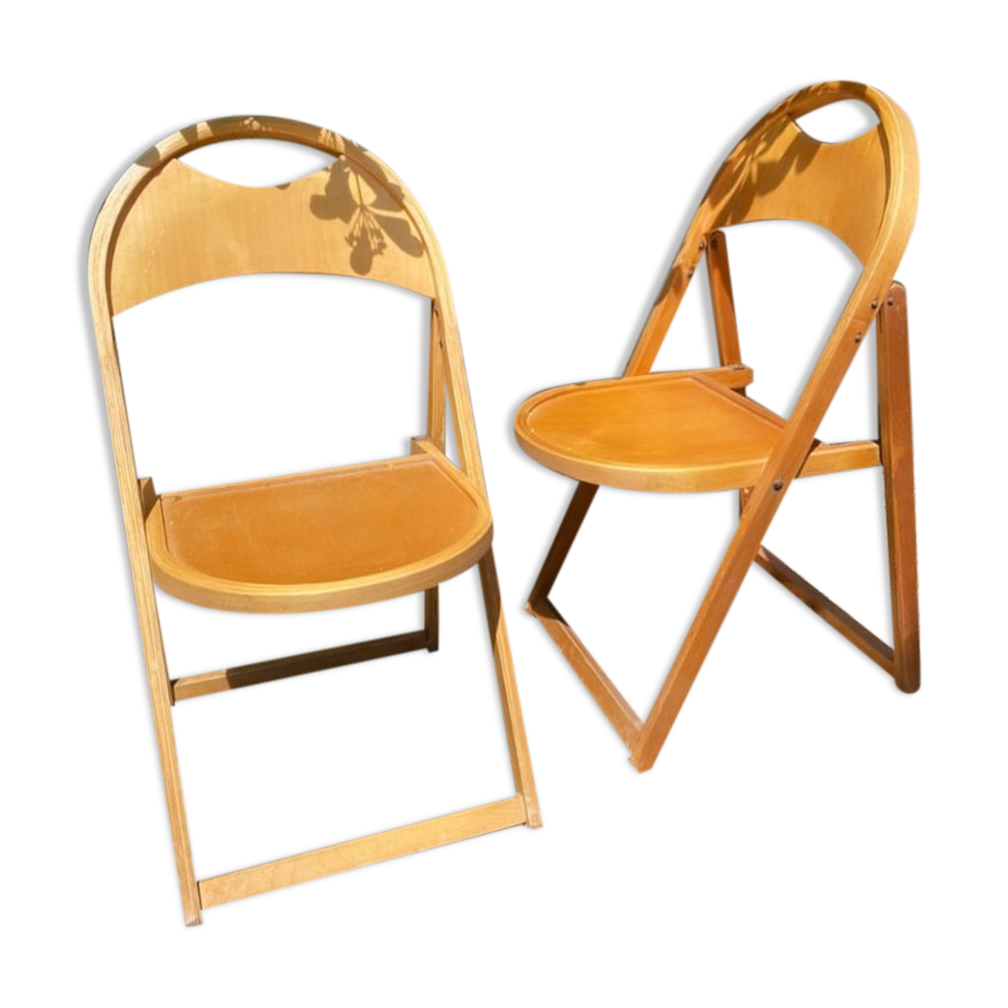 Pair of folding wooden chairs from the 50s