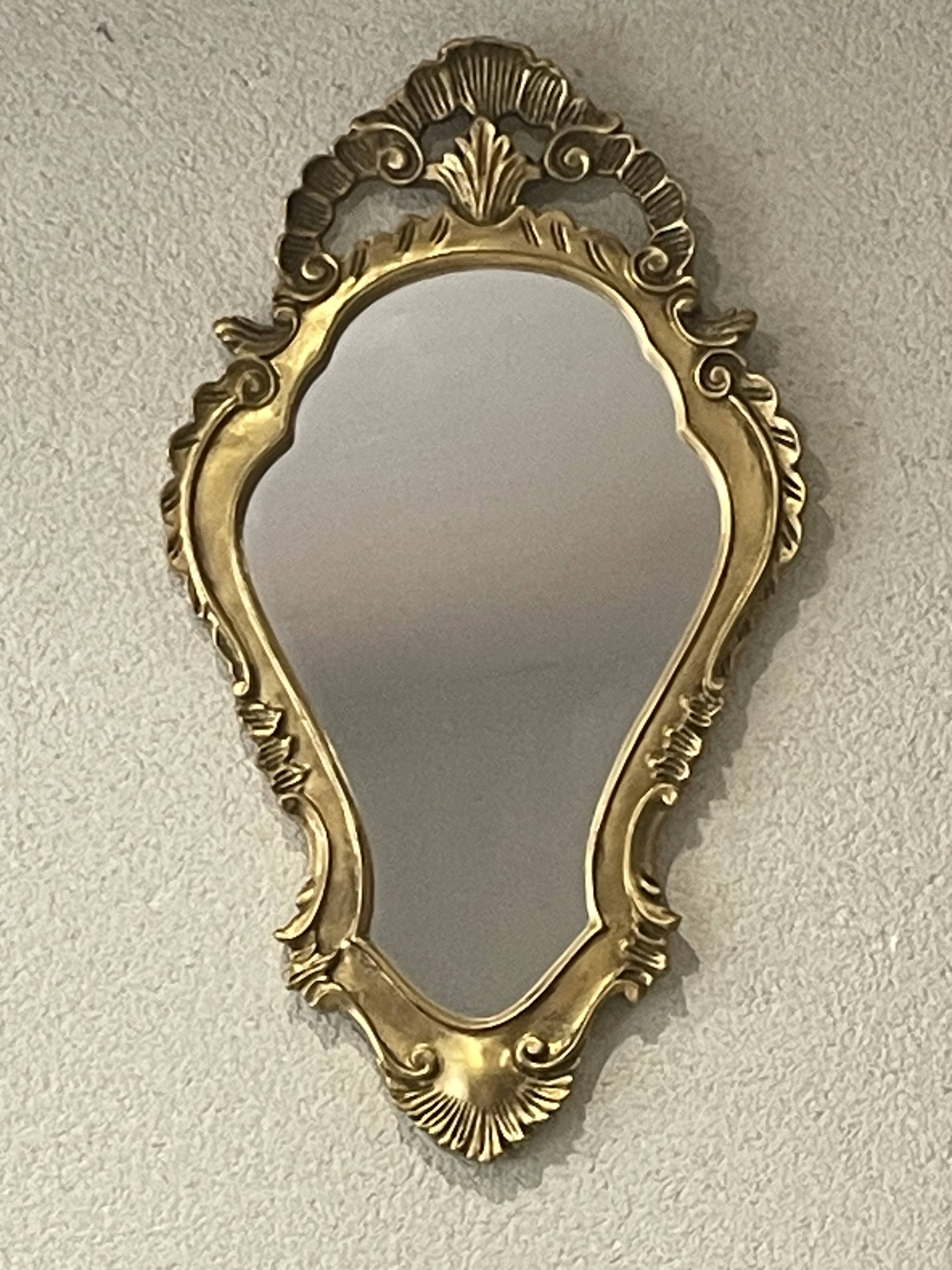 Baroque mirror in wood and gilded stucco in Louis XV style - 37 x 64 cm