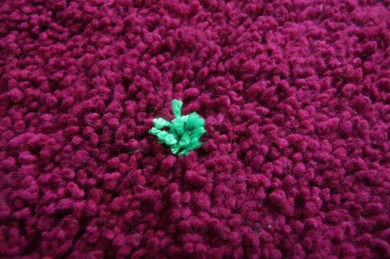 Handmade traditional pure wool rug size 1.5/2.5 m