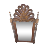 Antique style mirror