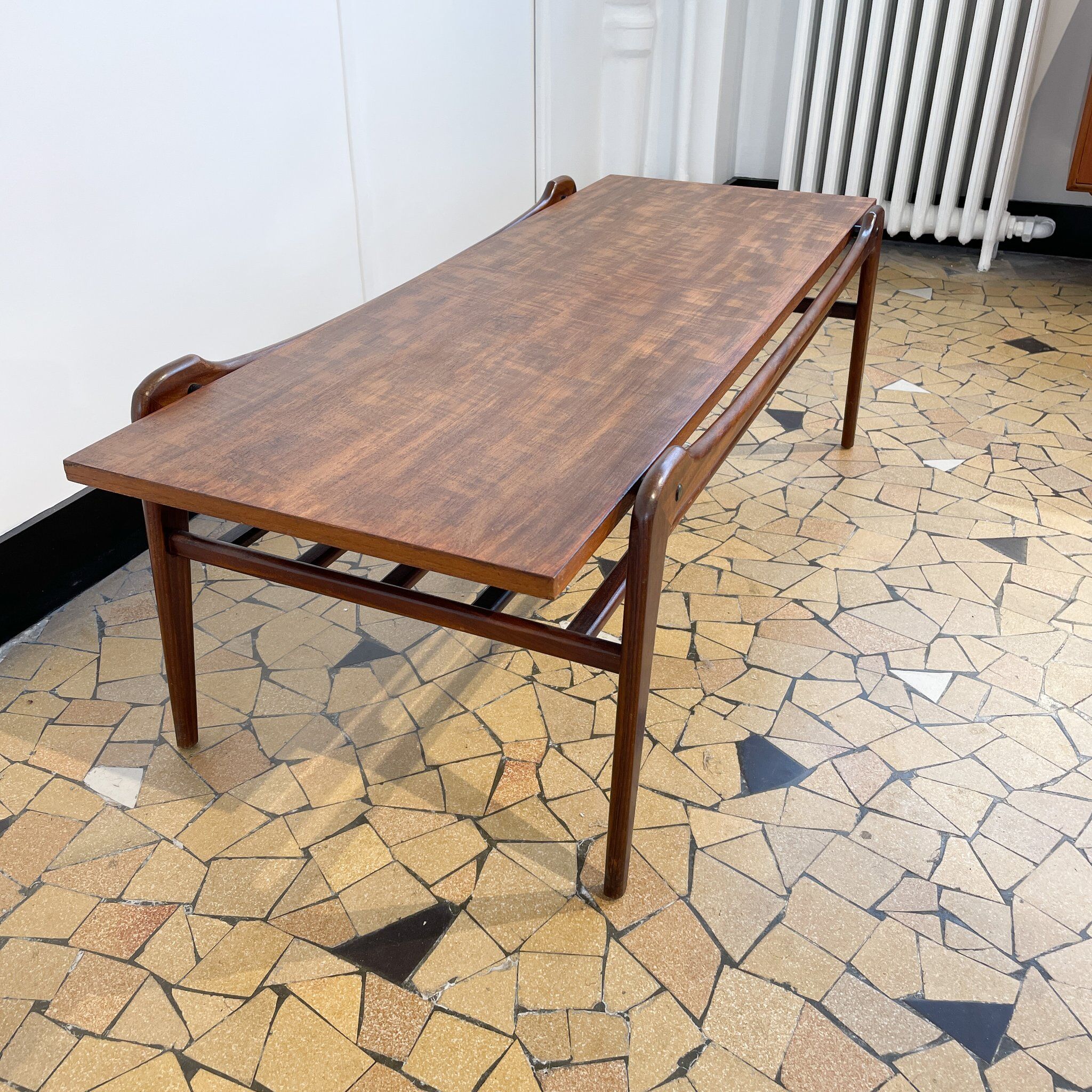 Scandinavian coffee table compass legs