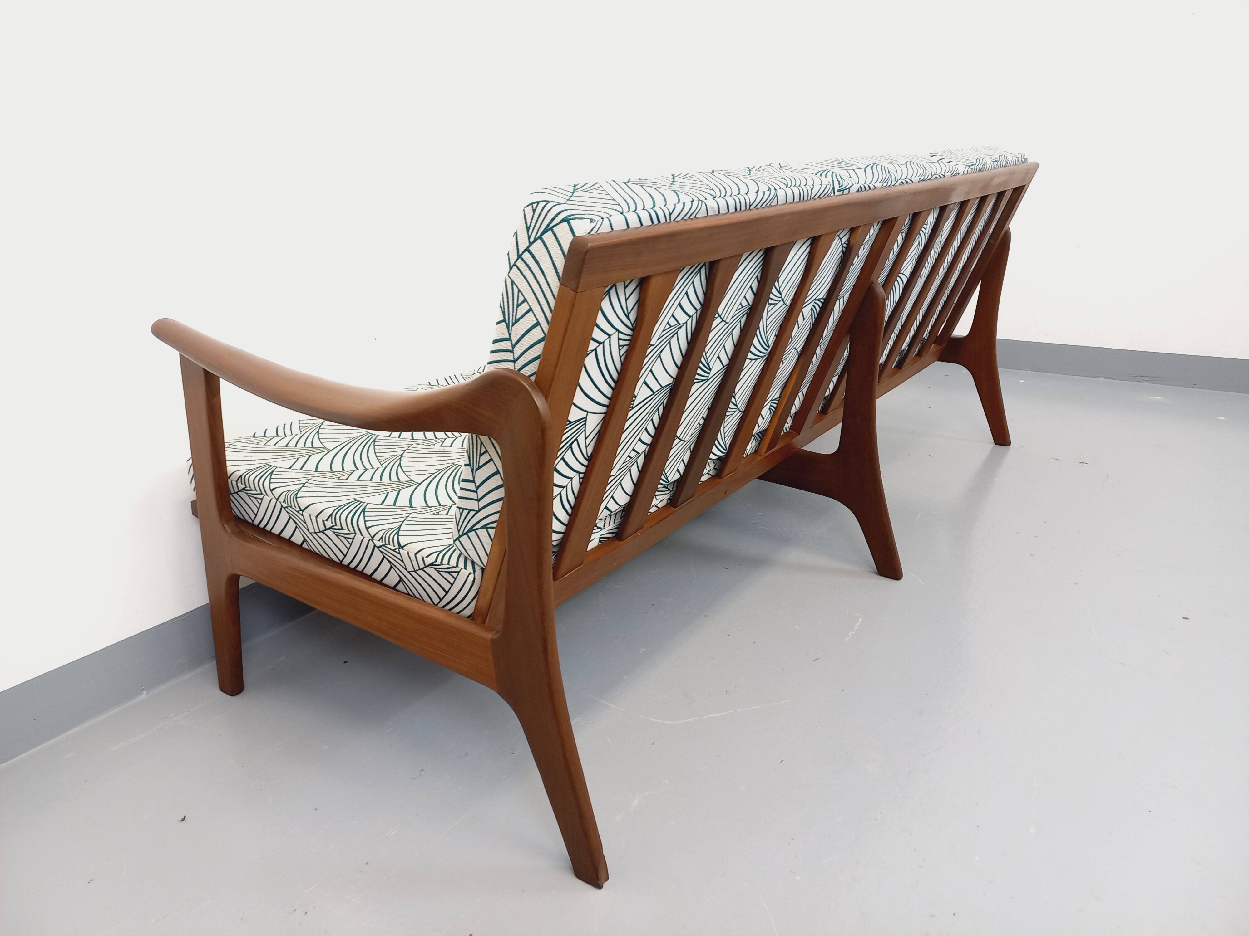Scandinavian 3-seater sofa bench by Arne Wahl Iversen for Komfort in teak