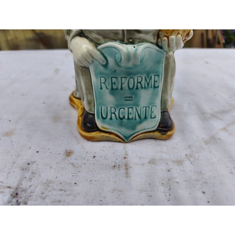 Onnaing barbotine jug "Camille Pelletan"