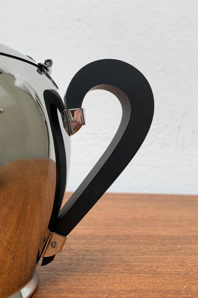 Postmodern Italian Bomb Teapot in Stainless Steel and Bakelite by Carlo Alessi for Alessi