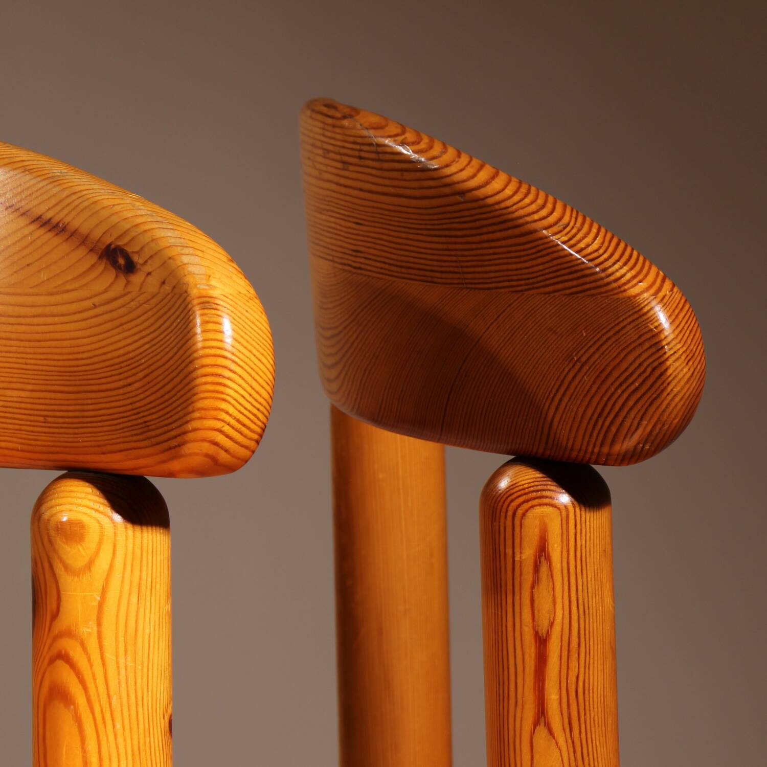 Six Dining Chairs in Pine Wood | Italy 1980s