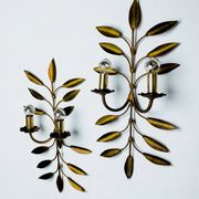 Pair of floral gilded Florentine wall sconces, large mid-century design, Italy 1960s