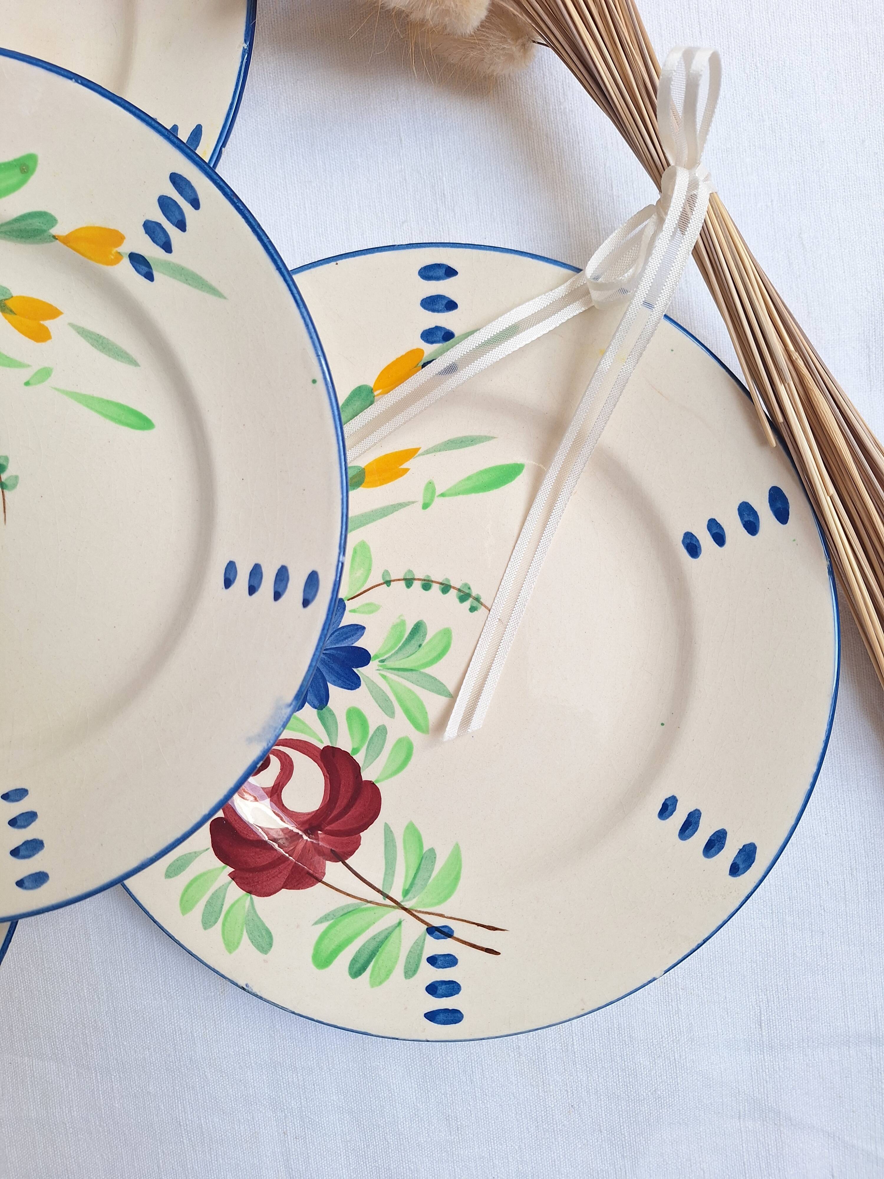 Longchamp dessert plates