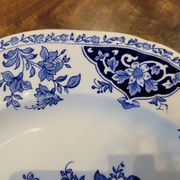 Plat bleu en gien