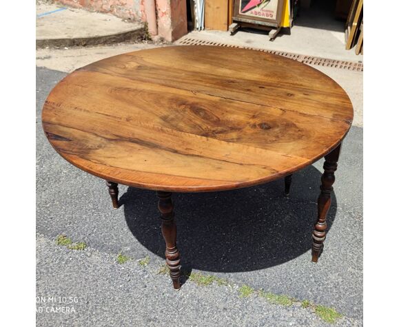 Half Moon Console Opening On A Solid Walnut Round Table Selency Half Moon Console Opening On A Solid, Round Opening Table