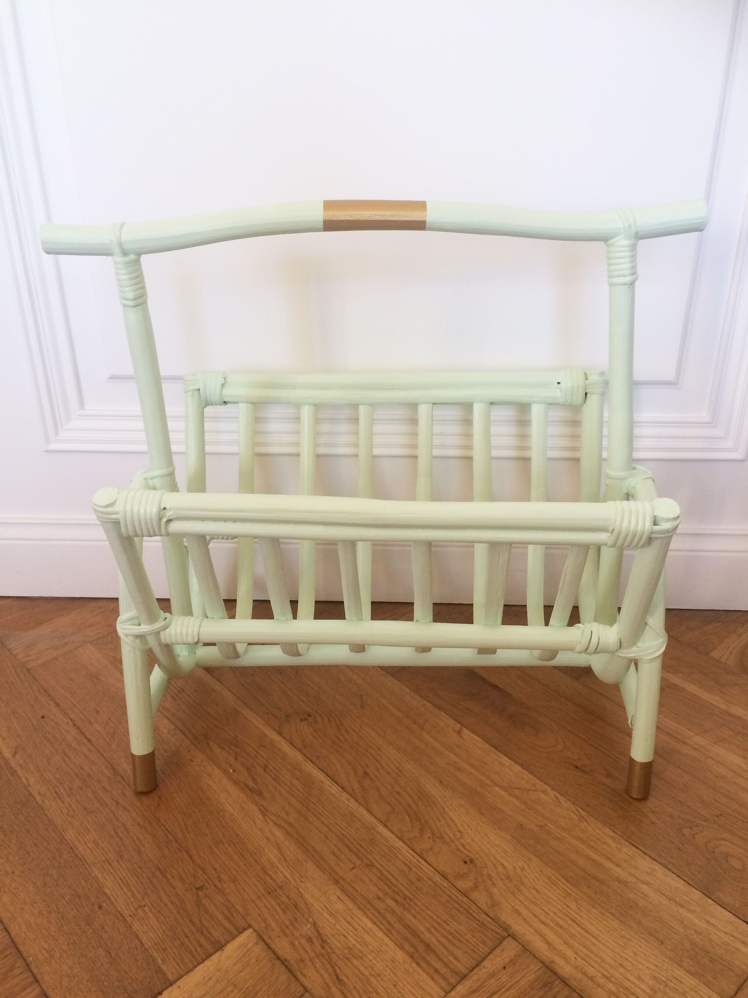 Magazine rack Wicker 'Mint & Gold'