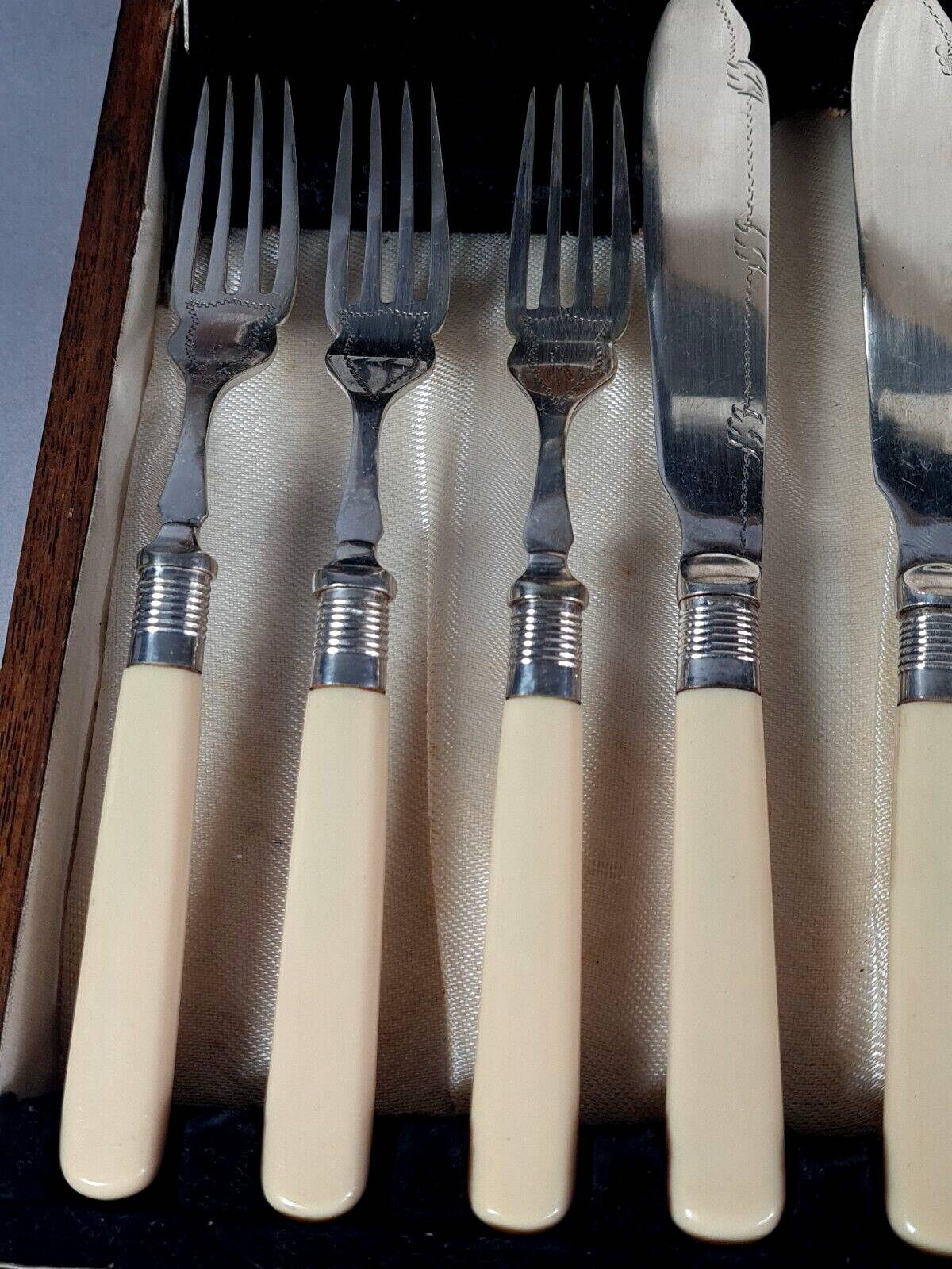 EPNS silver metal fish service, 6 people complete, good condition SB916