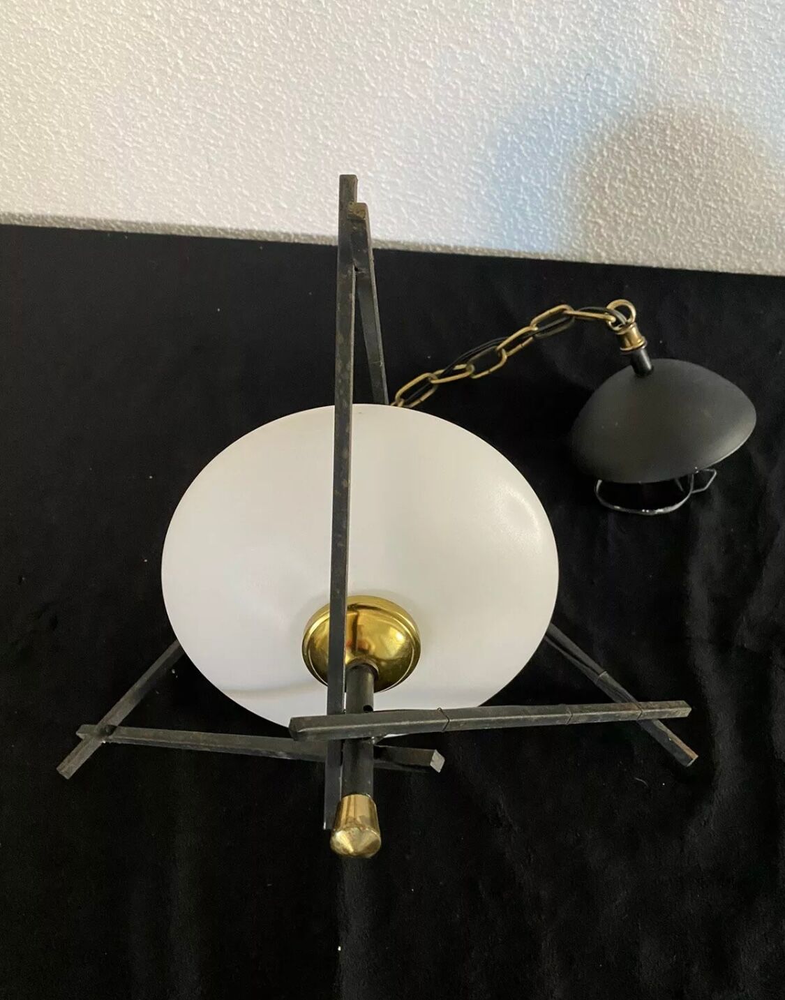 Old lamp opaline and metal house Lunel