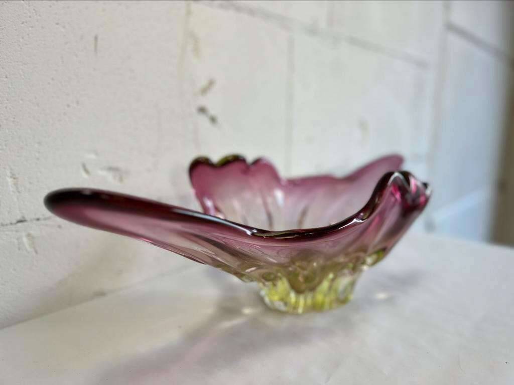 Vintage pink/green murano glass bowl/decor