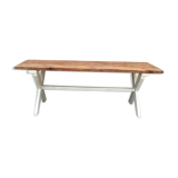 Dining room table