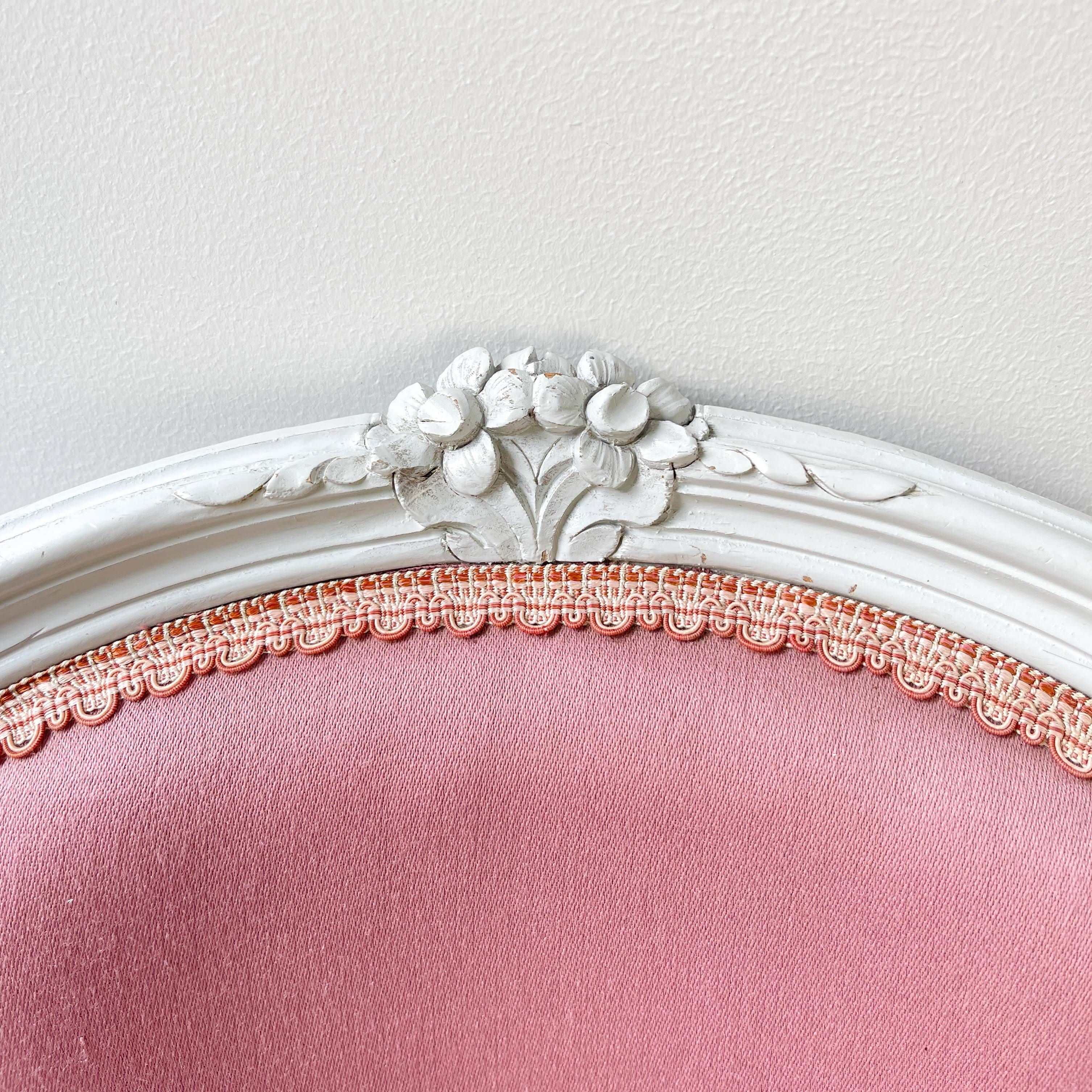 Pink Louis XV style convertible armchair in weathered wood for children