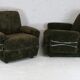 Paire de fauteuils "Space Age", velours marron et acier, France, circa 1970.