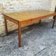 Table  de  ferme