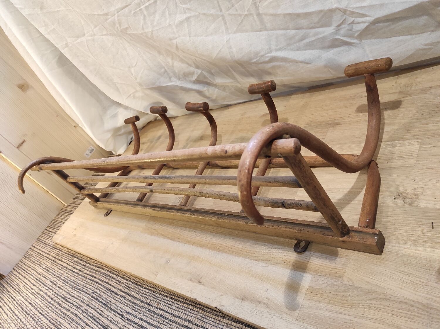 Wall coat rack 1900