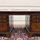 Bureau Chesterfield en cuir vert RAC Classic English