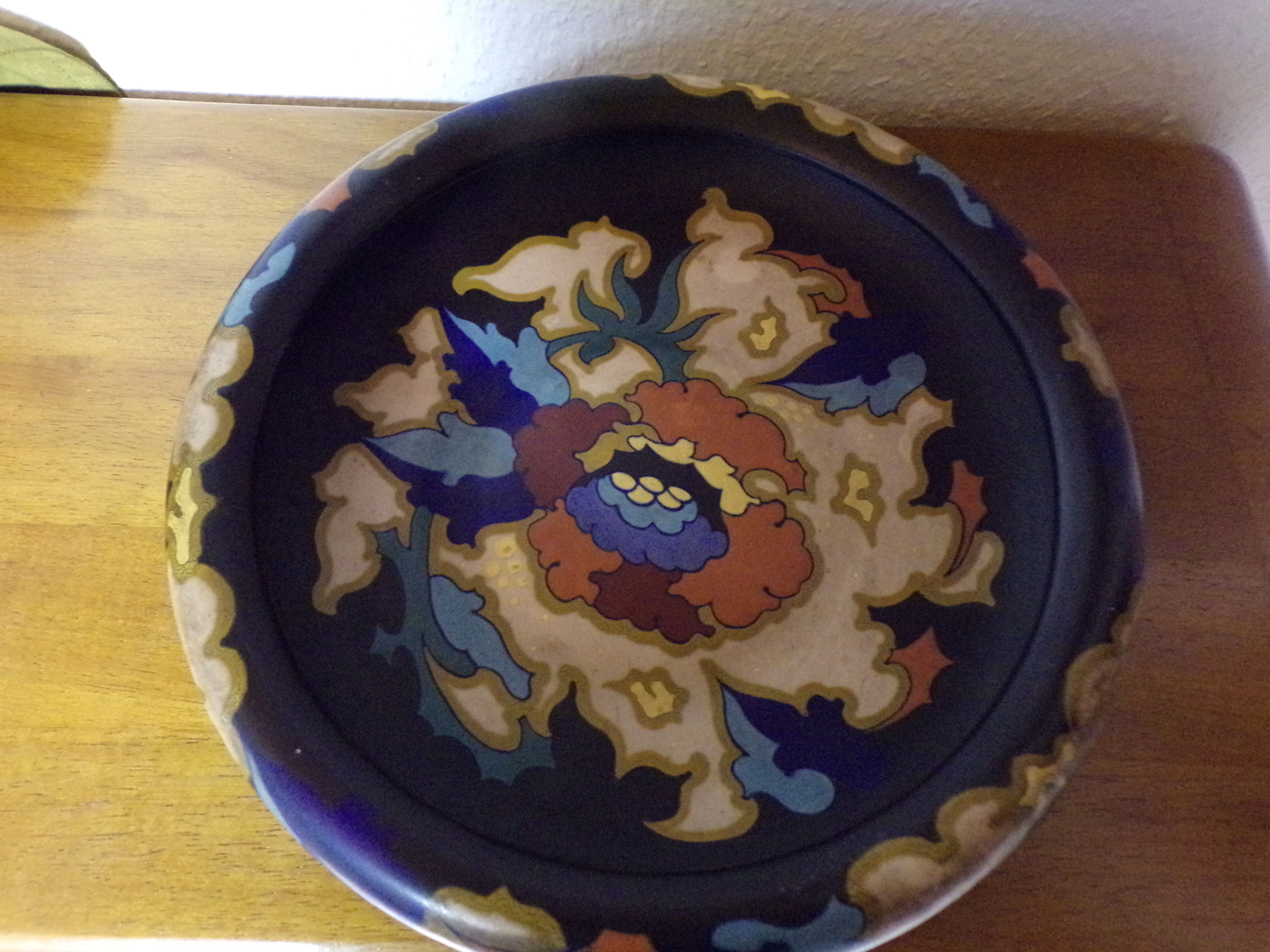 Dutch dish Regina W.b. Lydia Gouda