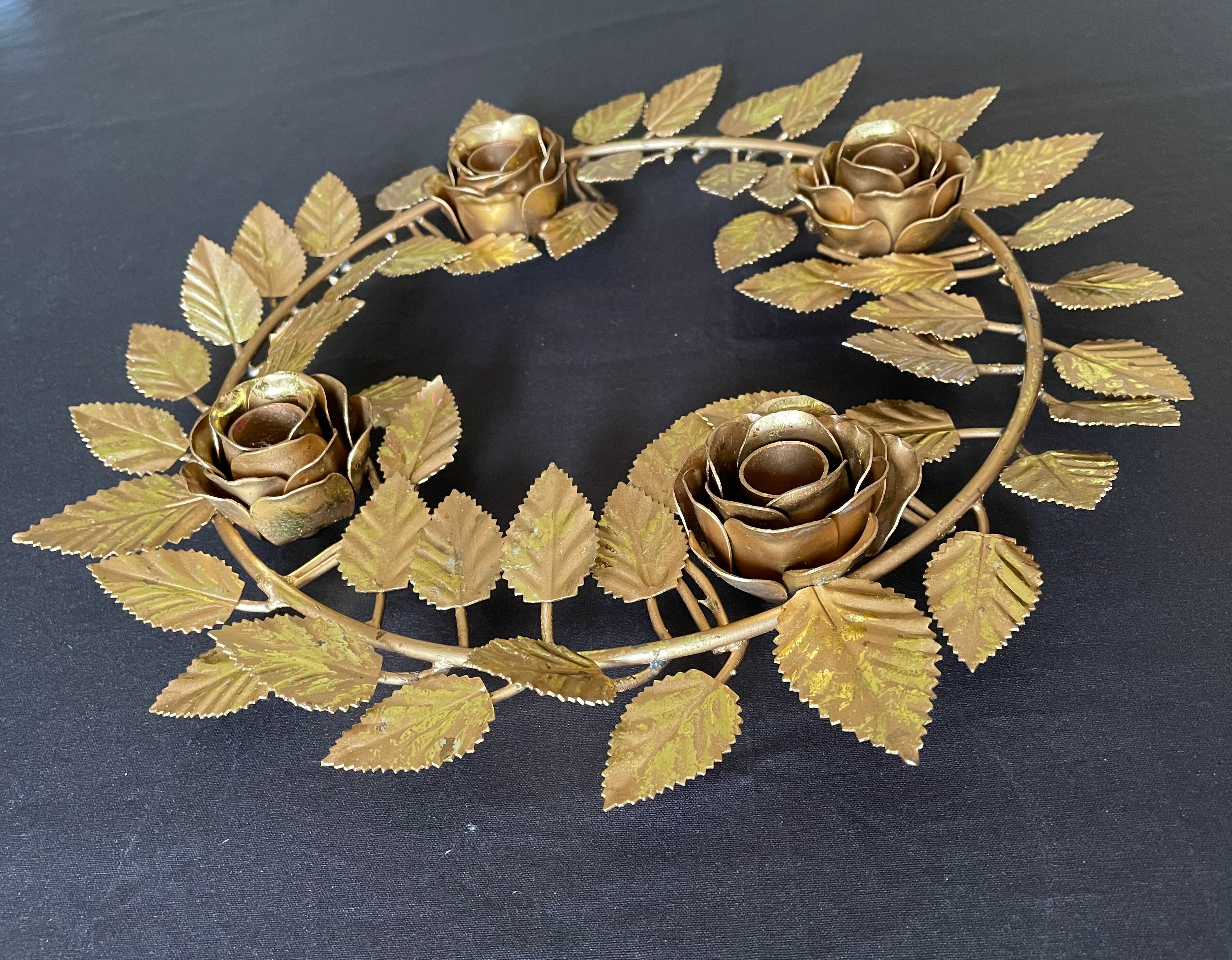 Chandelier crown 4 flames in golden metal