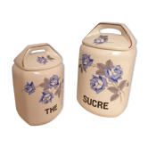 Duo of spice pots