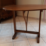 Harvester's table