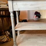Console in lacquered wood