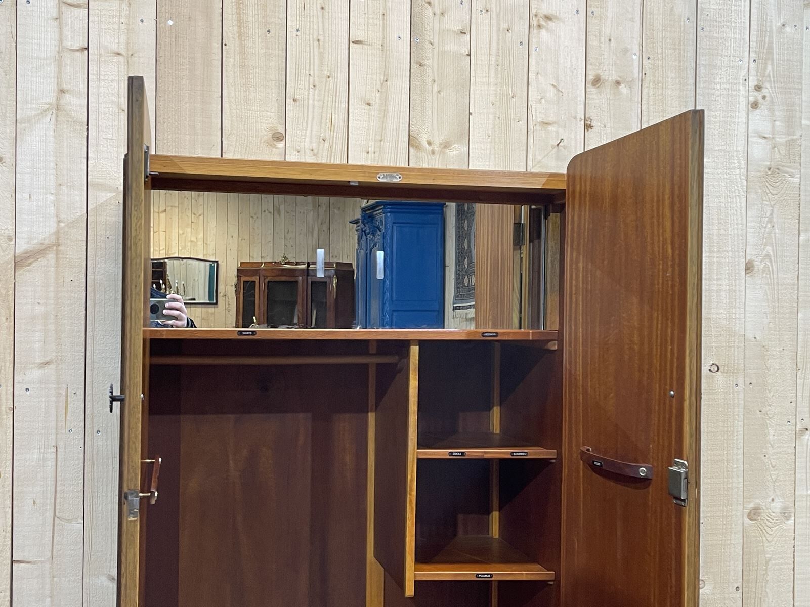Oak wardrobe from the 1950s