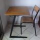 Pupitre avec sa chaise