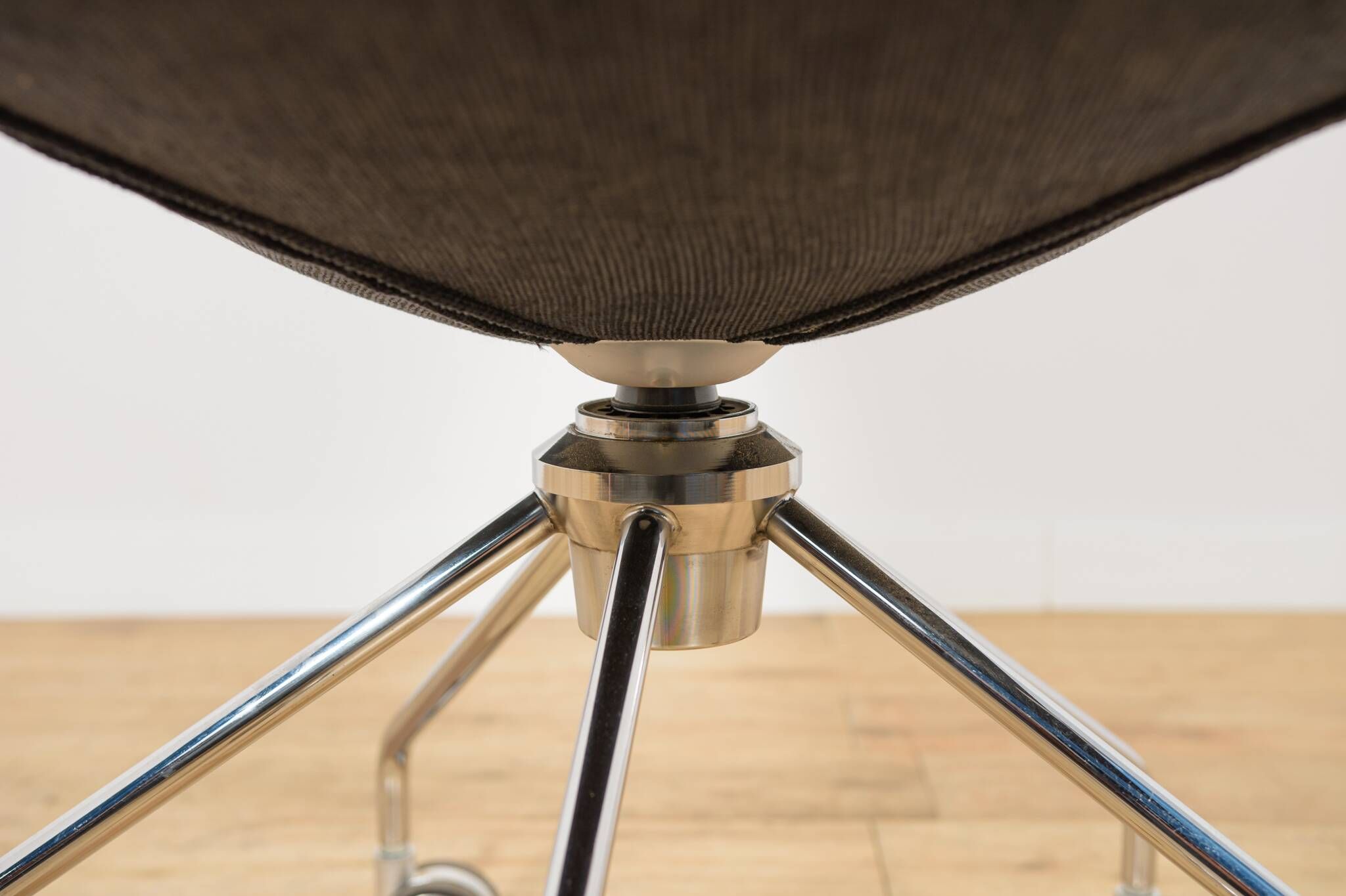 Mid-Century office chair Chair "Comet" by Gunilla Allard for Lammhults, Sweden, 1990s