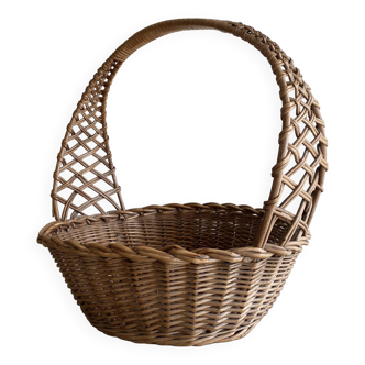 Wicker basket