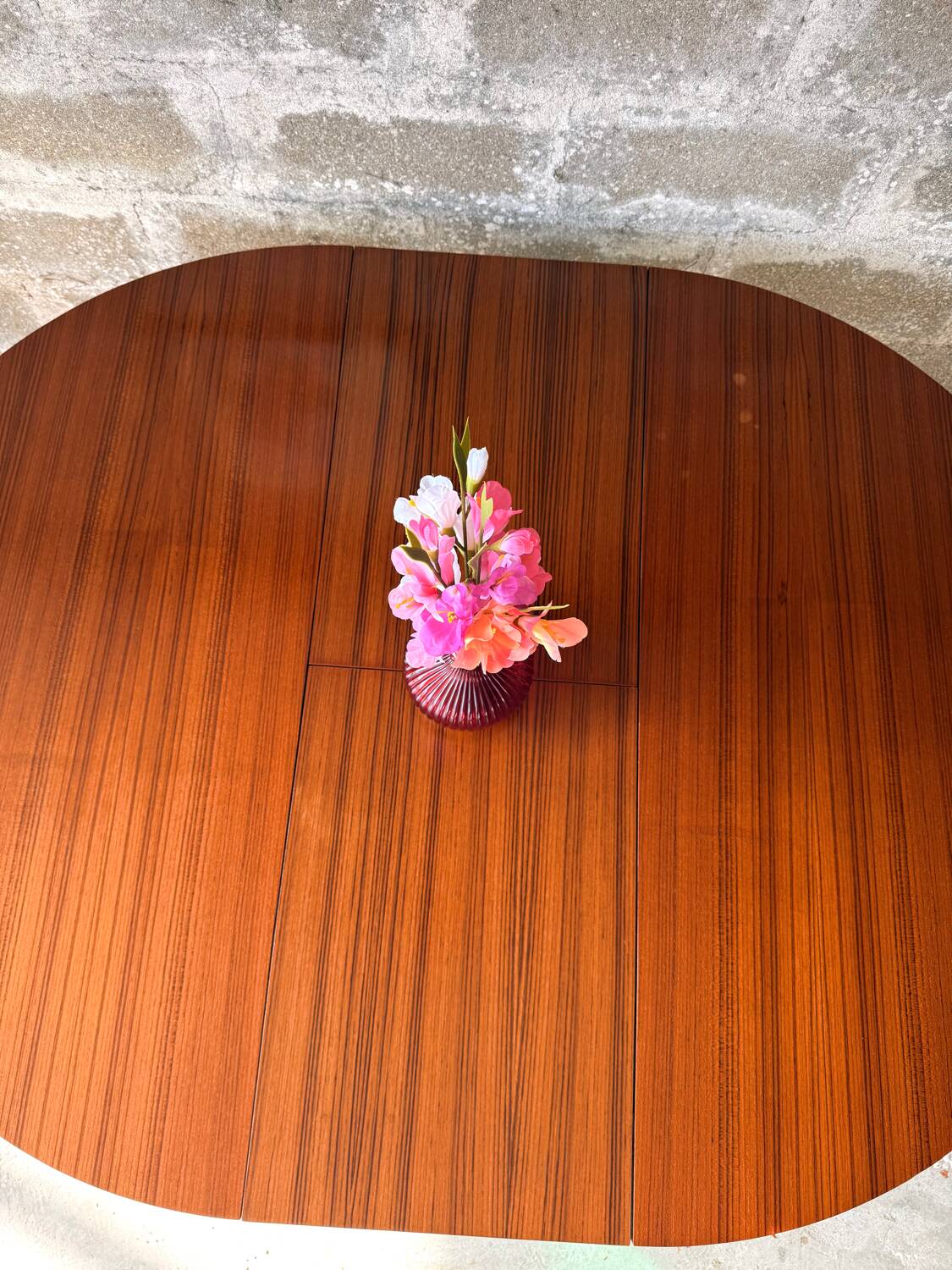 Scandinavian teak table with extensions, 4/6 people.