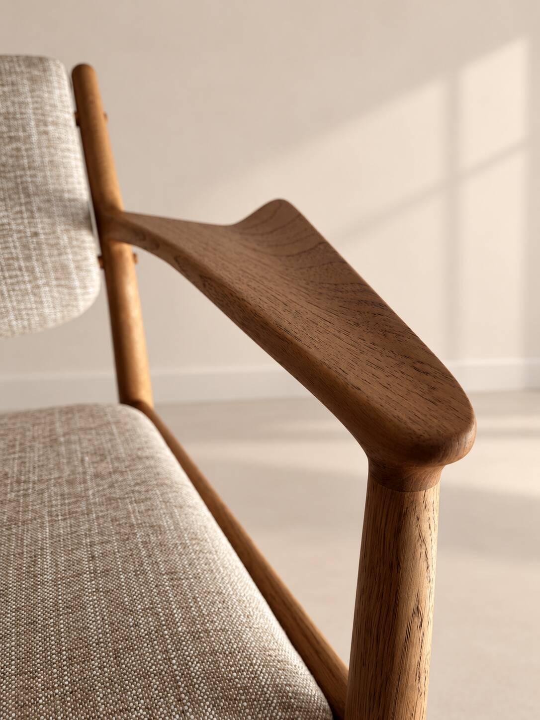 Chair 51A by Arne Vodder for Sibast Mobler, imported by George Tanier.