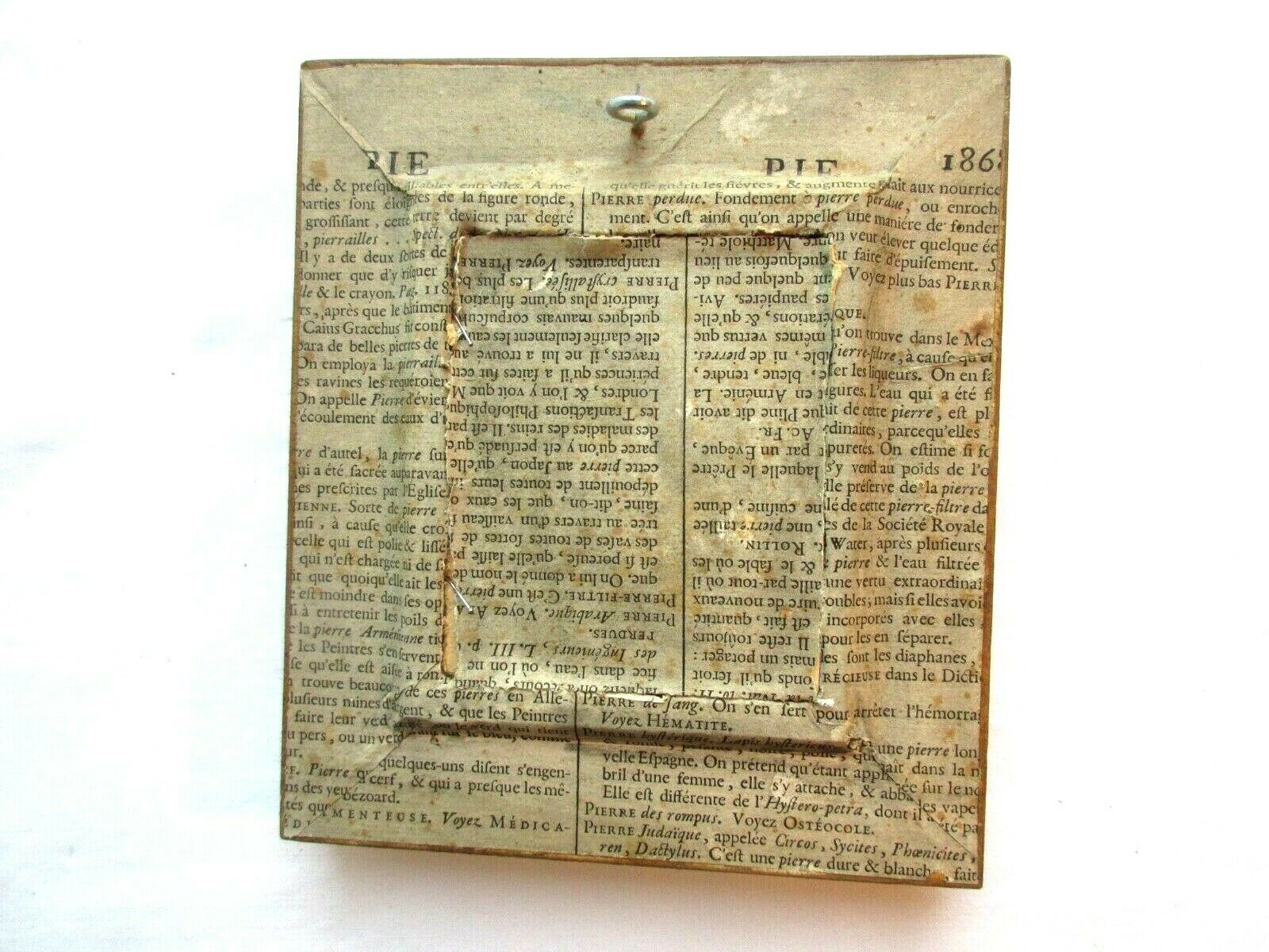 Nice old wall frame, carved wood, gilded with leaf, 17 cm x 15 cm, 4 available