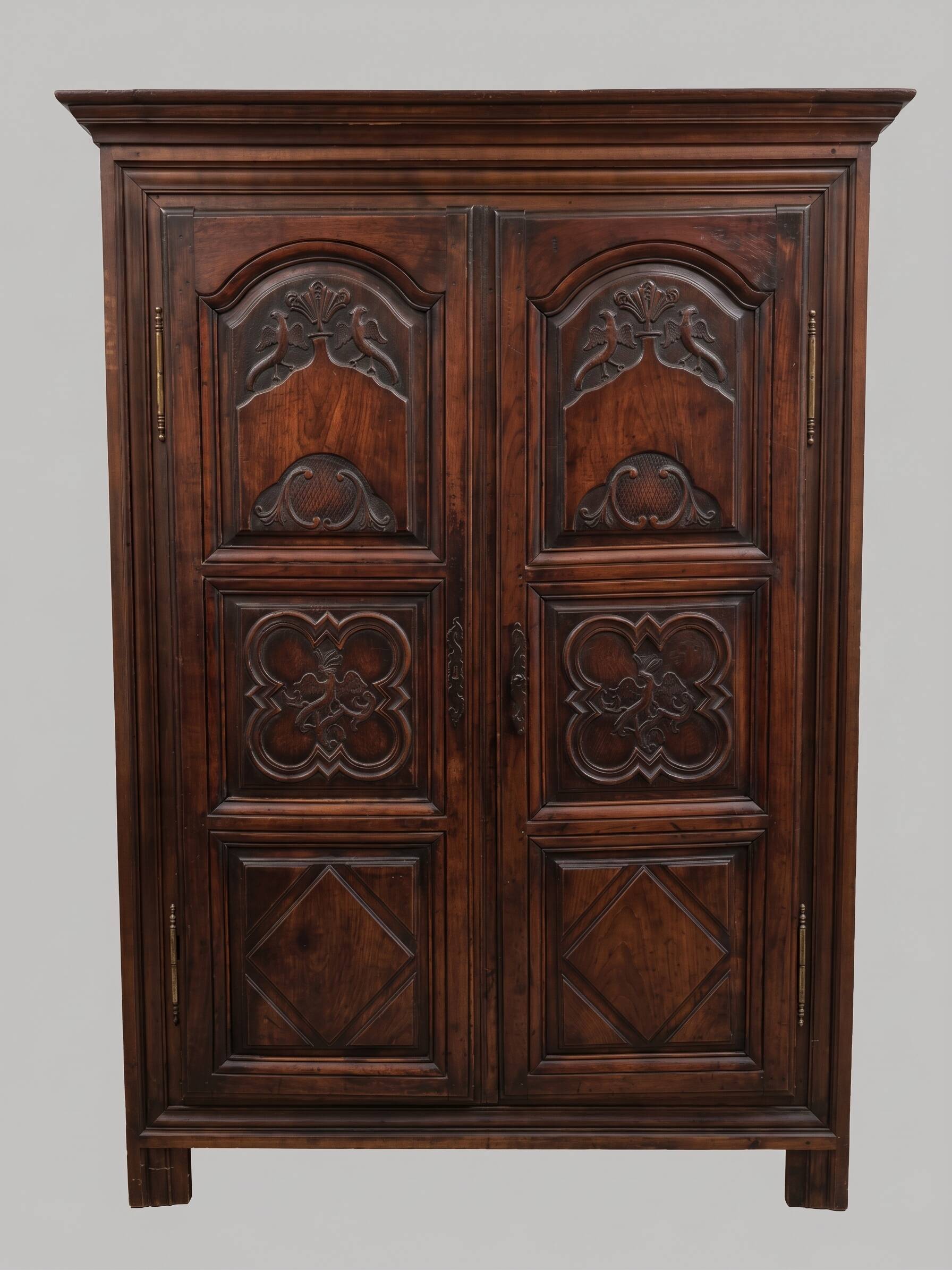 Armoire ancienne