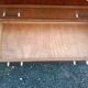 Commode vintage pieds compas