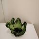 Vase mouchoir en verre soufflé