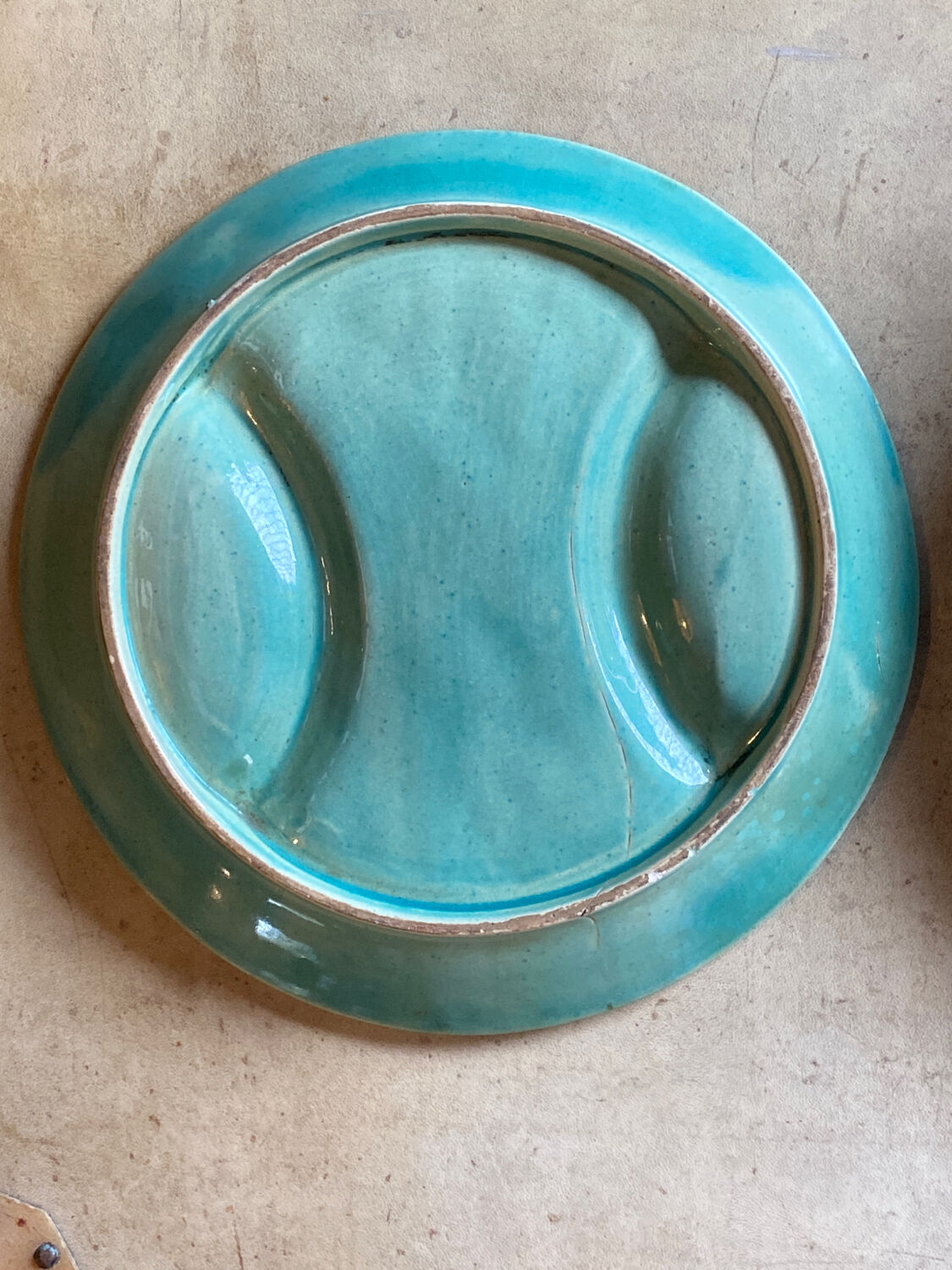 5 asparagus plates in slip